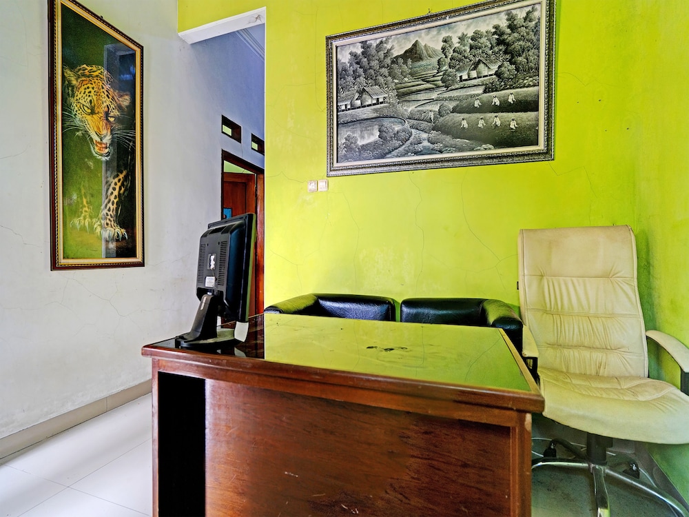 pondokan cempaka cirebon redpartner