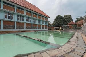 urbanview hotel syariah insani cisarua puncak