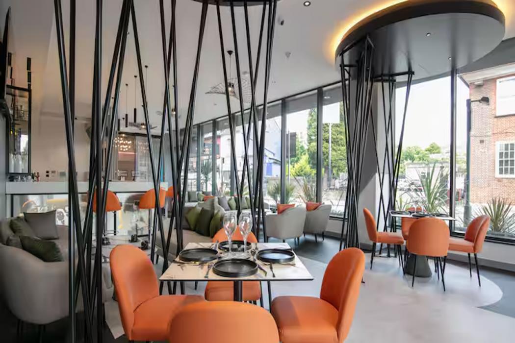 spark by hilton luton