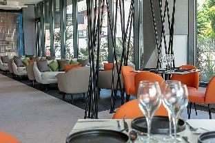 spark by hilton luton