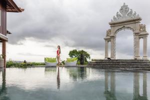 giri bhagawan villas and spa