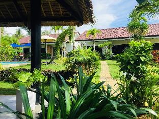 Cabagnow Seaside Resort,,2.5 star