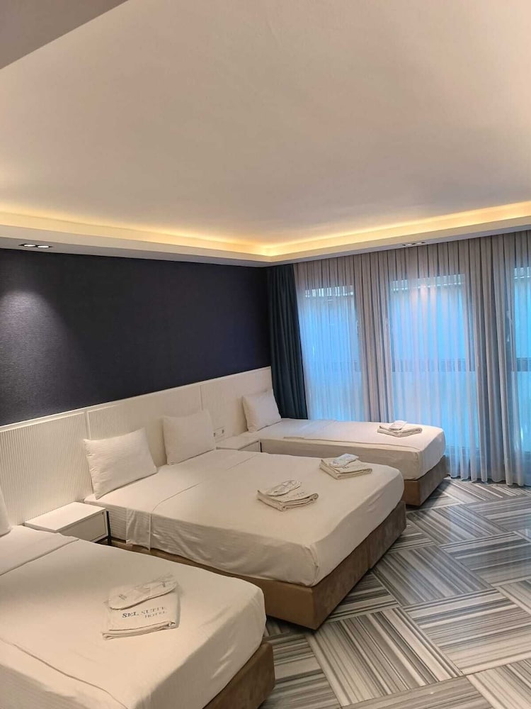 sel suite hotel