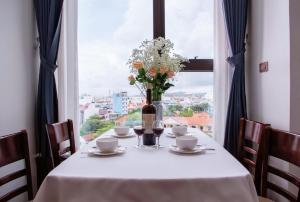 sala hotel mong cai