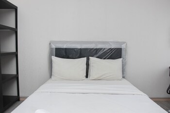 minimalist studio at springlake summarecon bekasi apartment