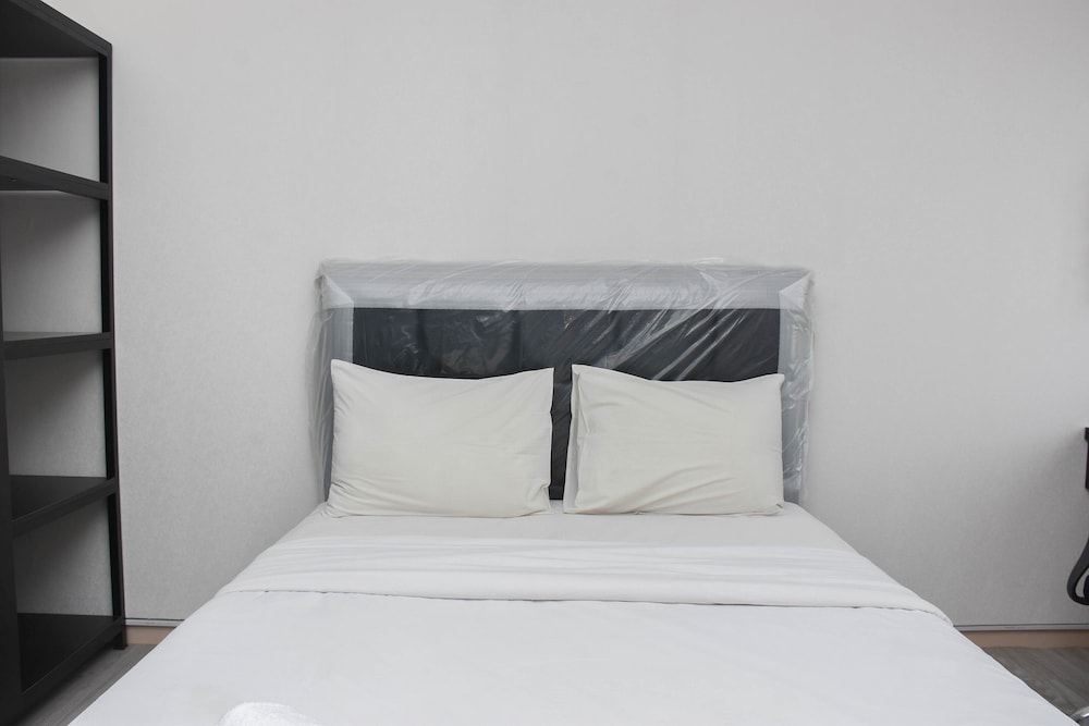 minimalist studio at springlake summarecon bekasi apartment