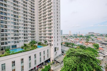 homey and cozy studio apartment at margonda residence 5