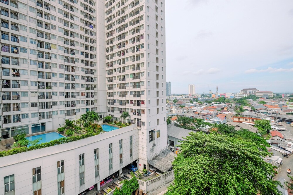 homey and cozy studio apartment at margonda residence 5