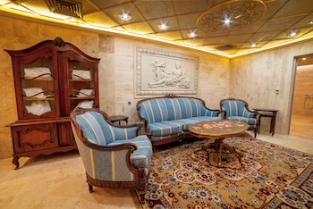 bey house royal hotel