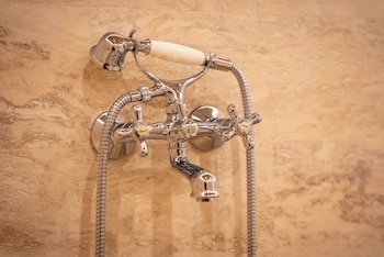 bey house royal hotel