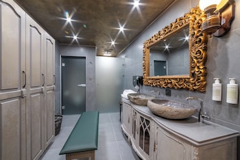 bey house royal hotel