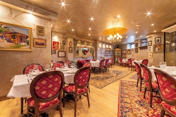 bey house royal hotel