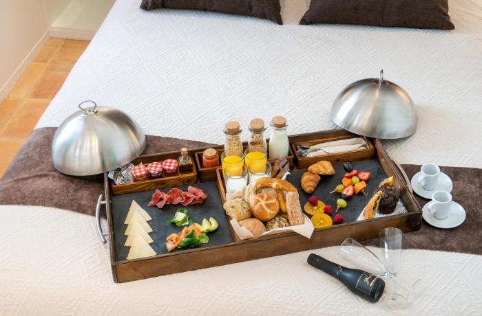 porta nova suites altea adults only
