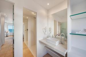 porta nova suites altea adults only