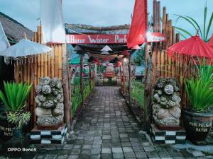 batur water park villa