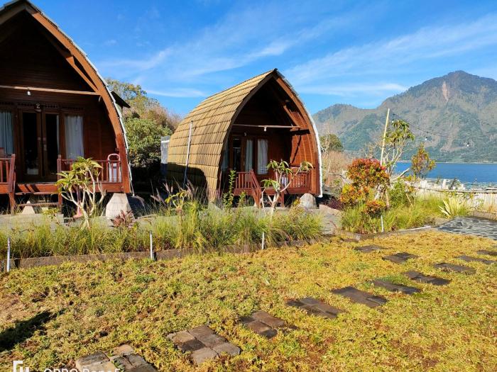 batur water park villa