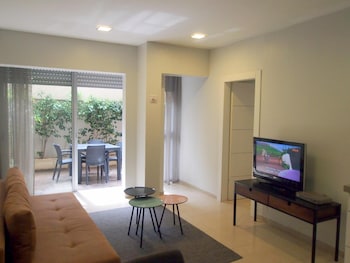 sea land suites