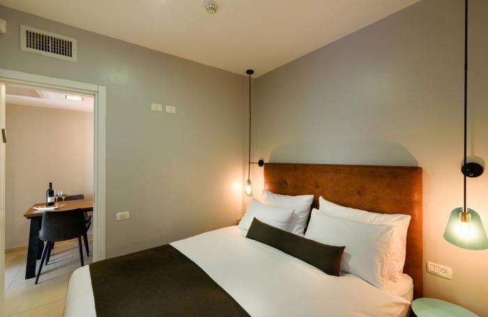 sea land suites