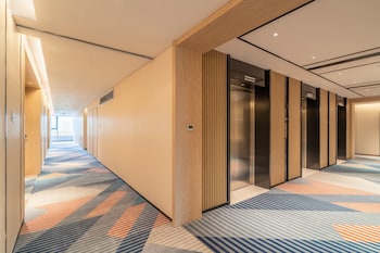 holiday inn express lanzhou new district an ihg hotel