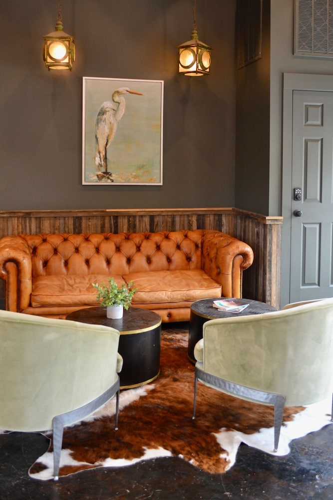 marsh hotel
