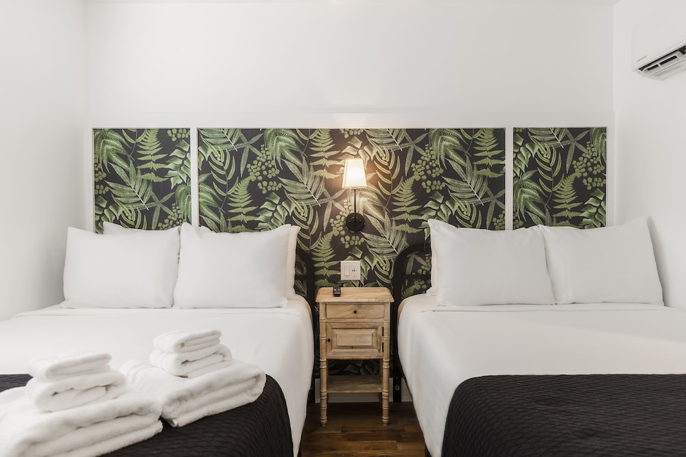 marsh hotel