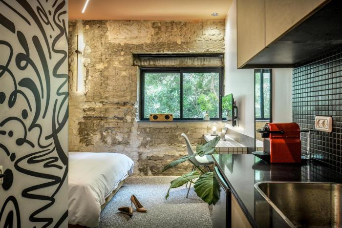 pixel an autonomous hotel by loginn