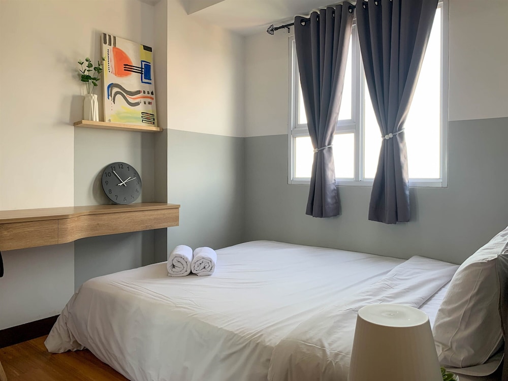 comfort and nice 2br at cinere resort apartment