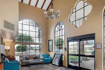 quality inn and suites camarillo oxnard