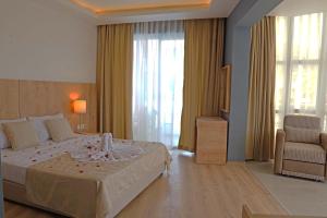 Hotel Felizya,,5 star