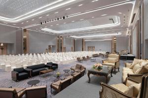 asawin grand convention hotel