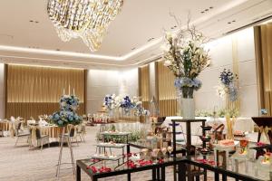 asawin grand convention hotel