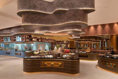 asawin grand convention hotel