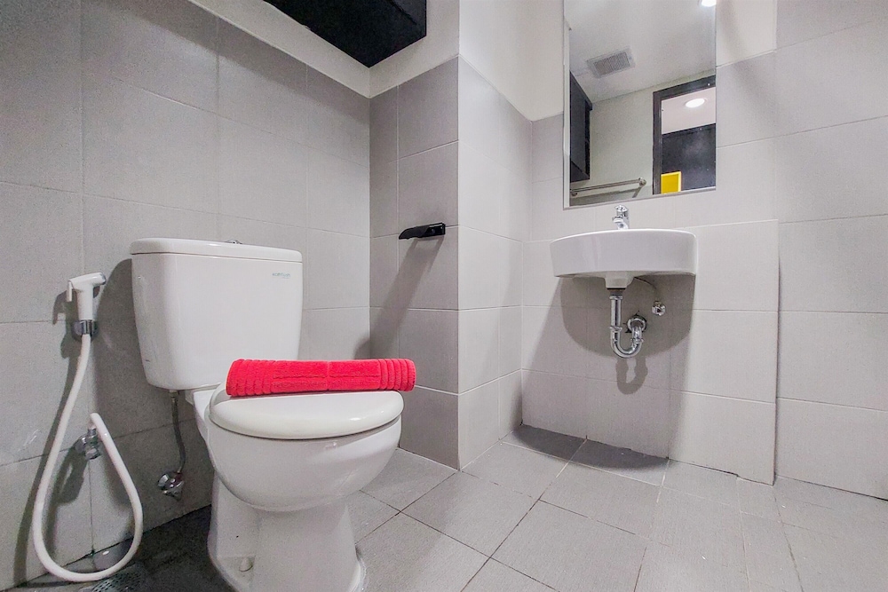nice and cozy studio at bintaro icon apartment