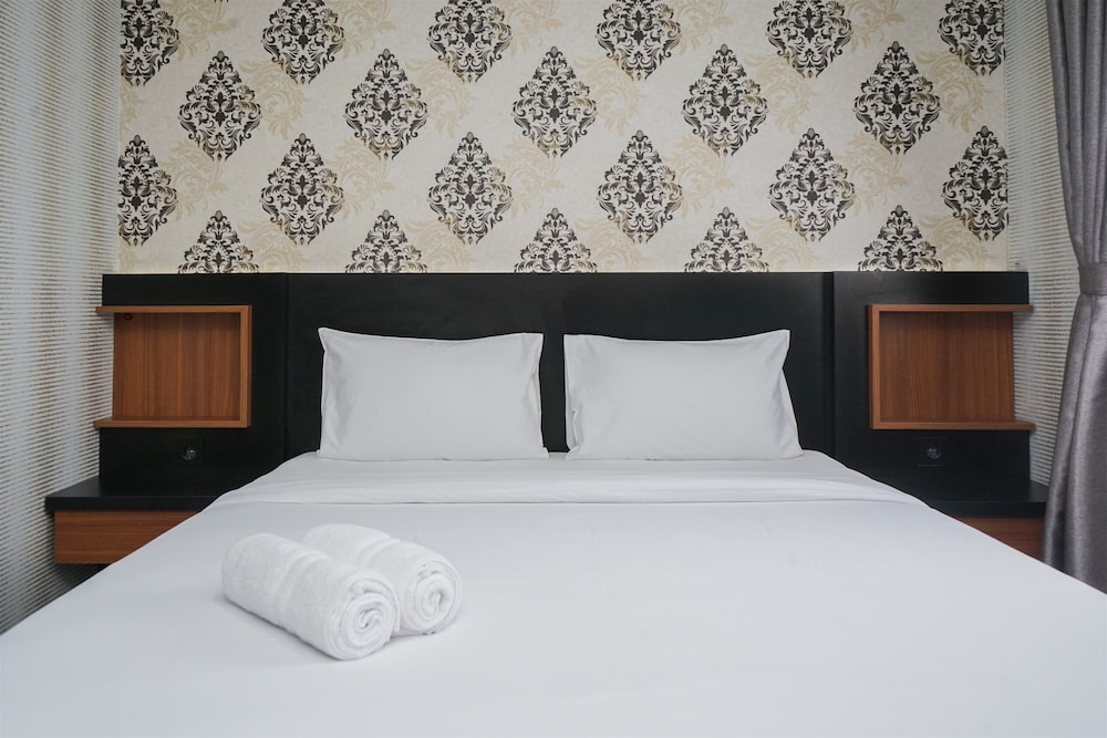 nice and cozy studio at bintaro icon apartment