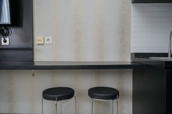 nice and cozy studio at bintaro icon apartment