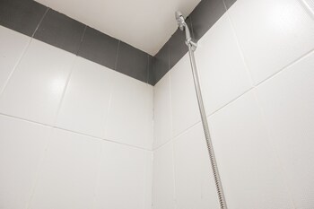 warm and cozy studio at cinere bellevue suites apartment