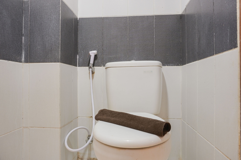 warm and cozy studio at cinere bellevue suites apartment