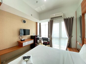 Monochrome Studio Room At Taman Melati Jatinangor Apartment,,0 star