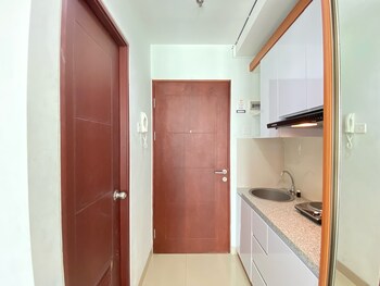 Monochrome Studio Room At Taman Melati Jatinangor Apartment,,0 star