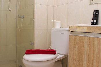 warm and homey 2br at springlake summarecon bekasi apartment