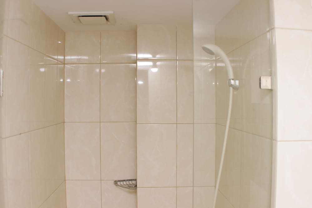 warm and homey 2br at springlake summarecon bekasi apartment