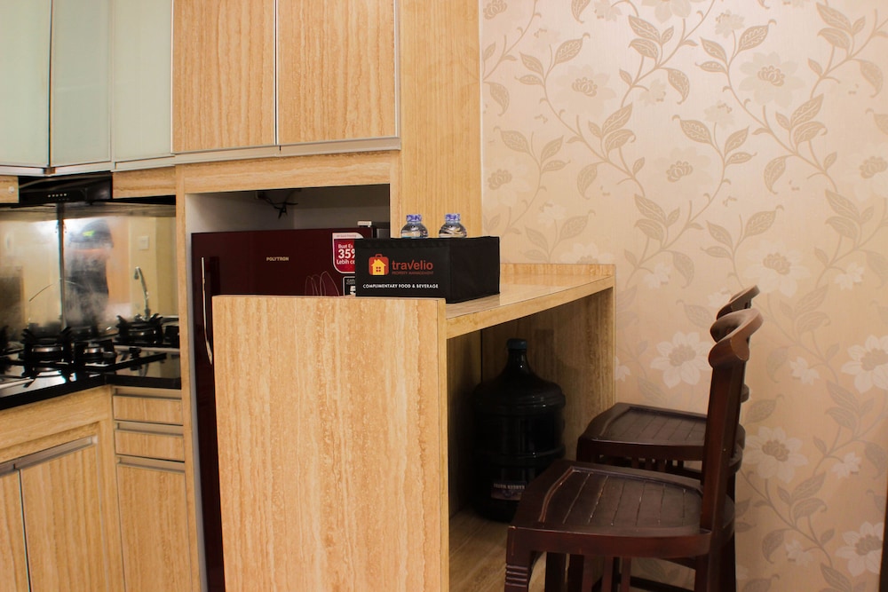 warm and homey 2br at springlake summarecon bekasi apartment