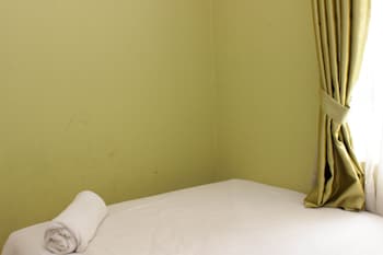 warm and homey 2br at springlake summarecon bekasi apartment