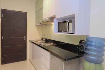nice and comfy studio tamansari semanggi apartment