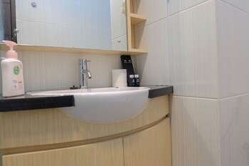 nice and comfy studio tamansari semanggi apartment