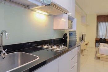 Nice And Comfy Studio Tamansari Semanggi Apartment,,0 star