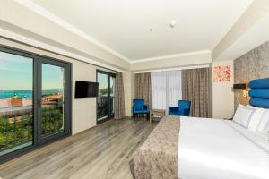 demiray hotel