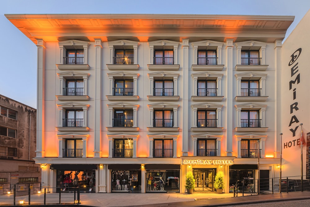 demiray hotel
