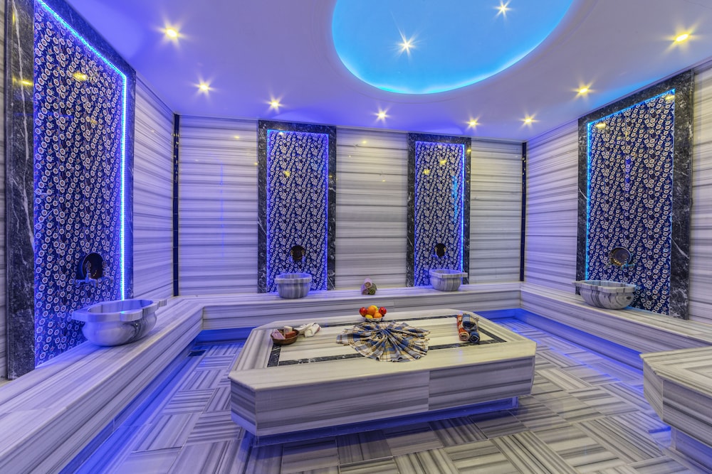 demiray hotel