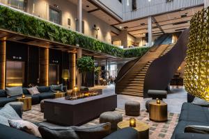 clarion hotel the pier